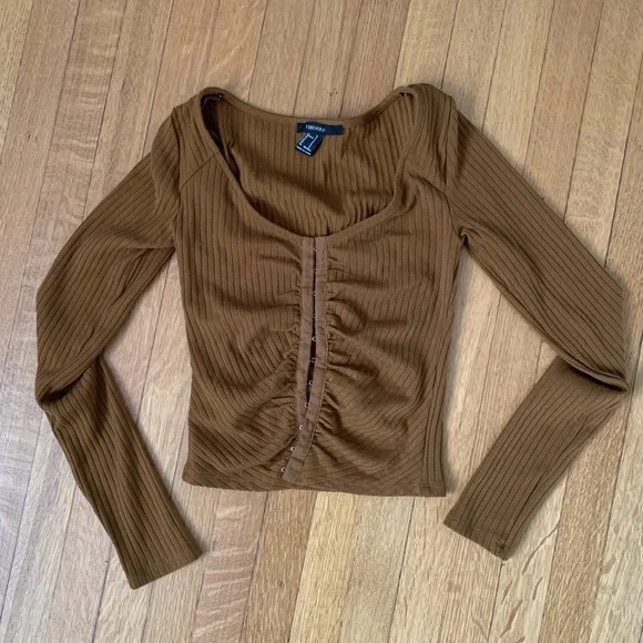 Garage Crop Top - Picture 1 of 3